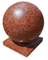 Декоративный шар из красного гранита (518208) производство - сфера арт-объект ø 500 мм. монолит массив  в Оренбурге