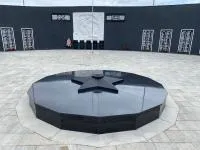 Звезда чугун (518248) производство комплект горелка ГВД 379 10 89 00 ПС вечный огонь ø 1100 мм. монолит - литье  в Оренбурге