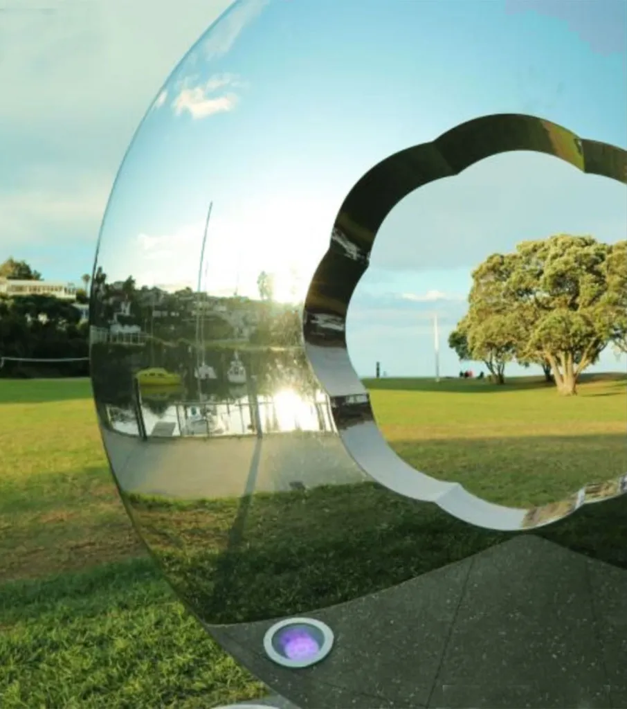 Арт-объект из полированной нержавеющей стали - Оренбург 